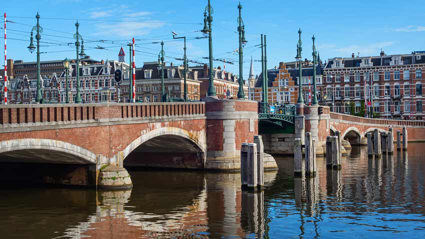 AMSTERDAM New Amstel Bridge