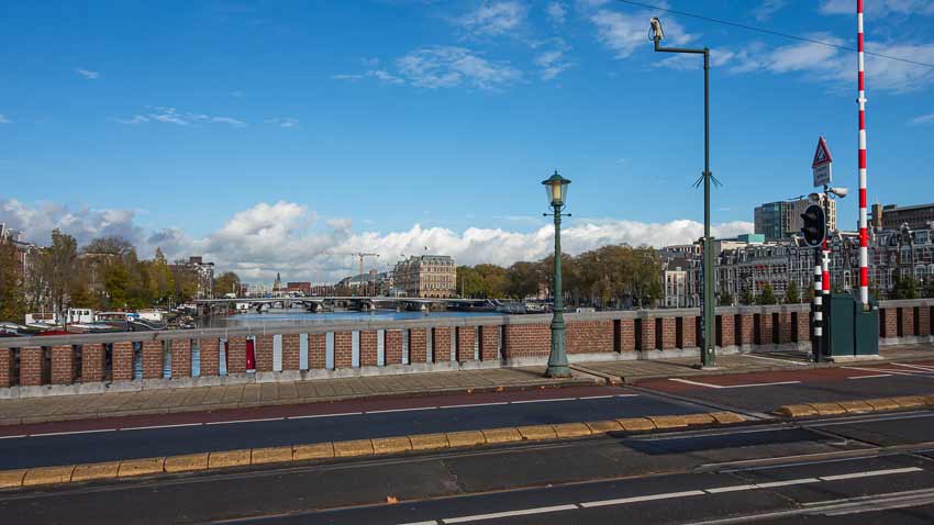 AMSTERDAM New Amstel Bridge