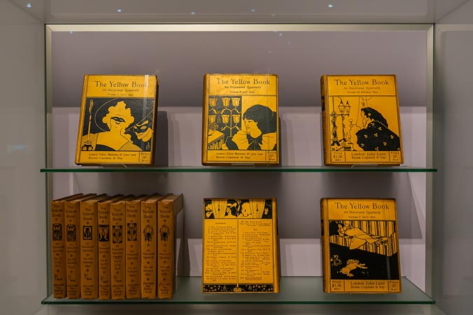 Amsterdam. Van Gogh Museum. Yellow.