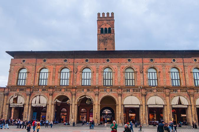 Italy. Bologna. Piazza Maggiore.
