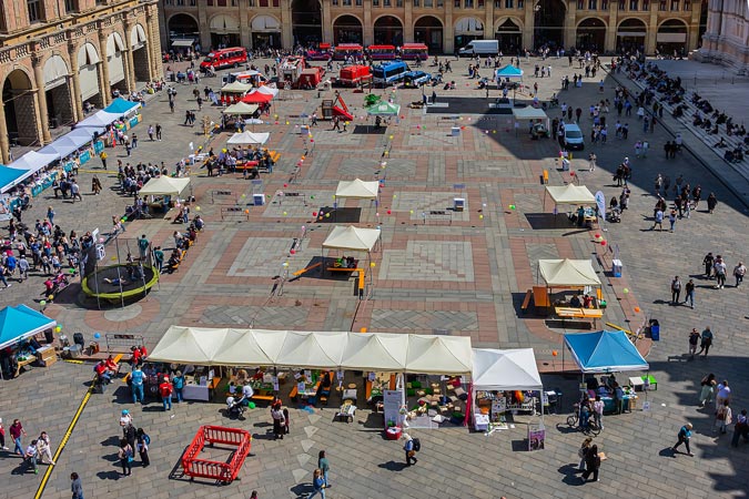Italy. Bologna. Piazza Maggiore.