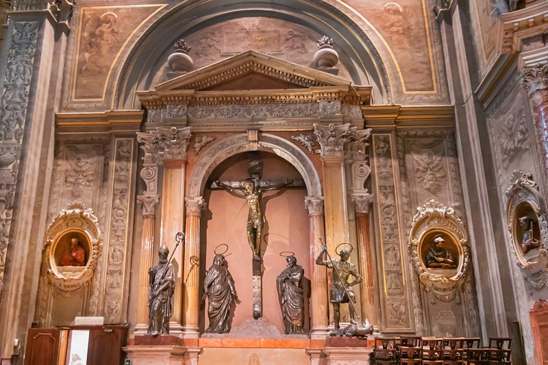 Italy, Ferrara. Cathedral. Interior.