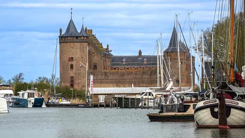 Muiden